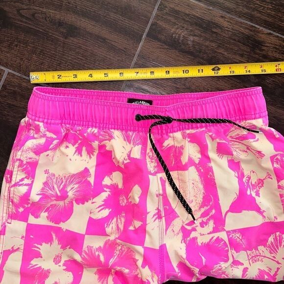 BILLABONG SUNDAYS LAYBACK 17" BOARDSHORTS NEON EUC sz S - Picture 5 of 9